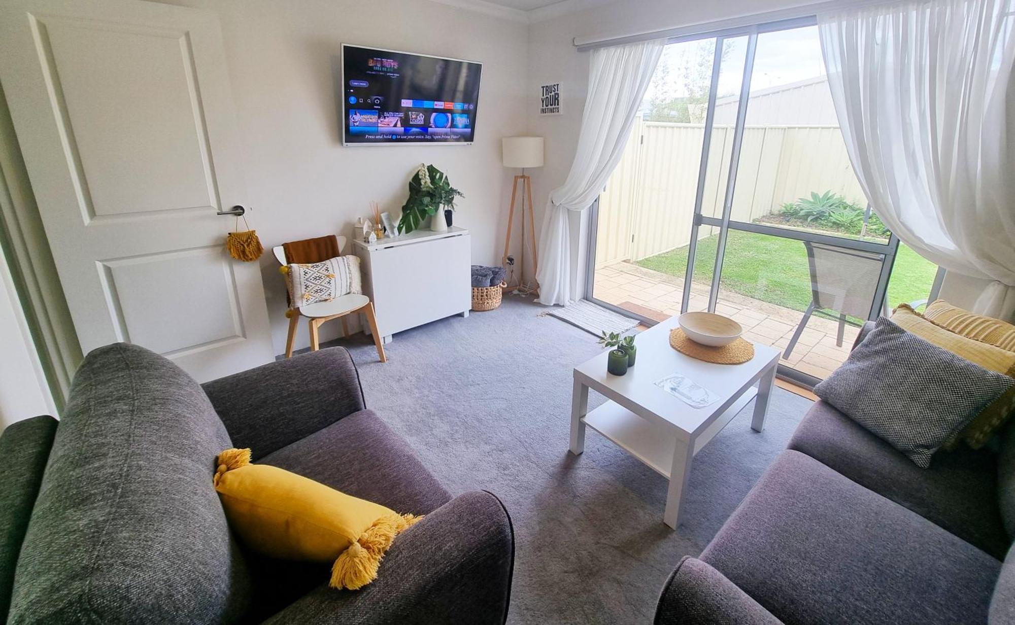 Queen Bed Apartment- No Sharing, Your Very Own Space Quinns Rocks 외부 사진